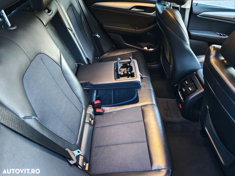 BMW X3 xDrive20d Aut. Advantage - 7