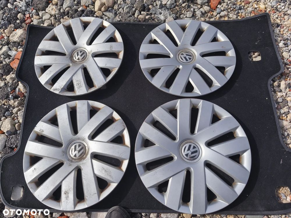 KOŁPAKI KOMPLET 15 CALI ORYGINALNE 6R0601147C VOLKSWAGEN POLO - 1