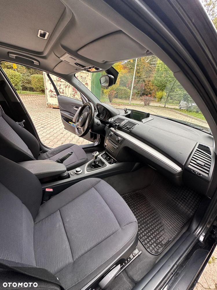 BMW Seria 1 - 15