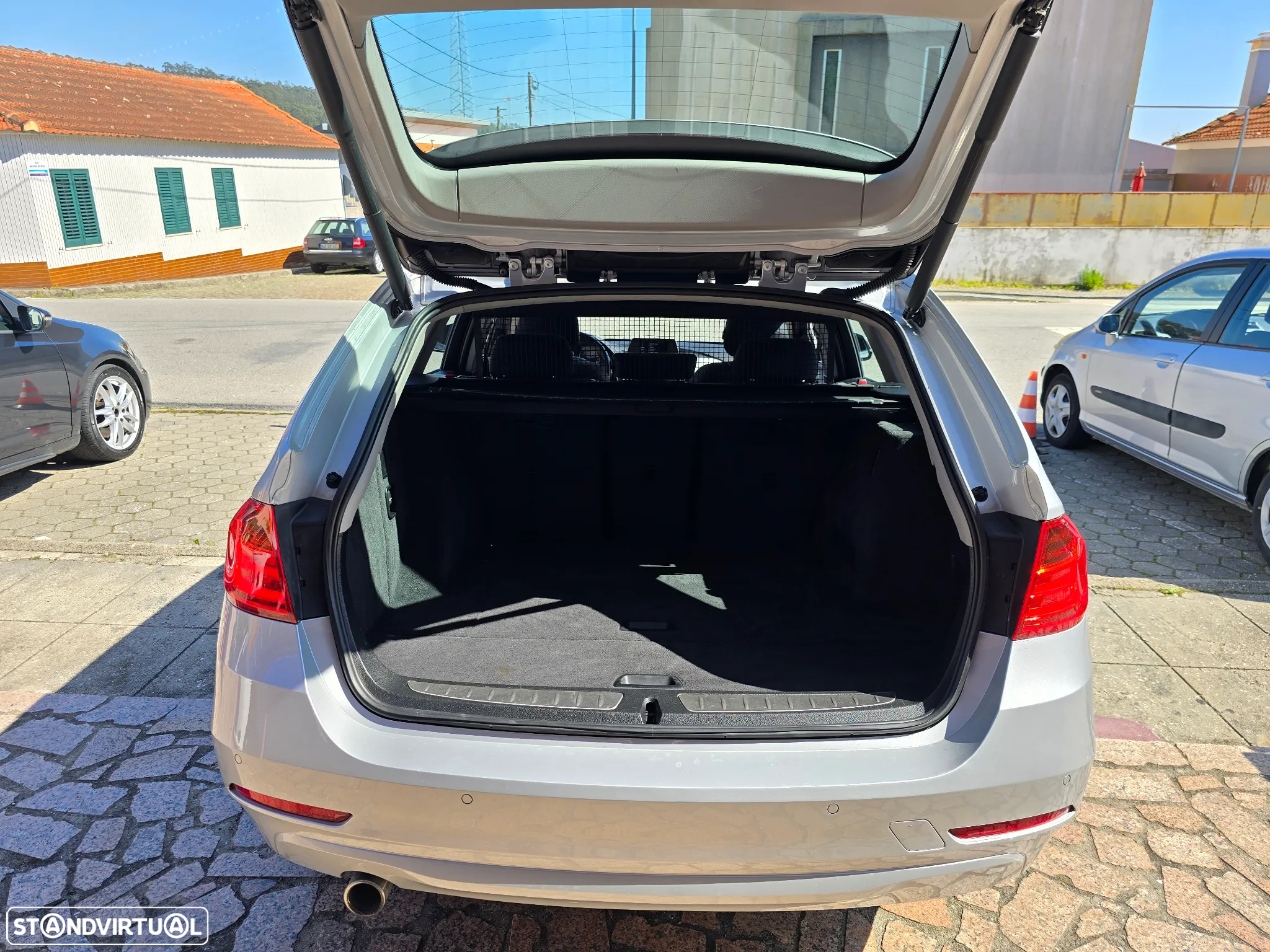 BMW 320 d DPF Touring Efficient Dynamics Edition - 8