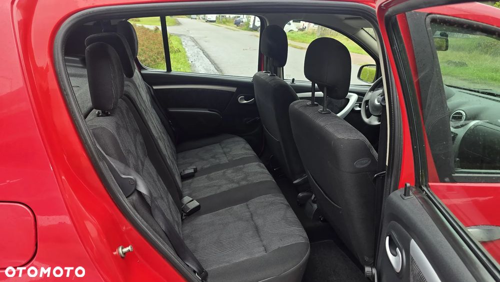 Dacia Sandero 1.6 MPI Laureate - 13