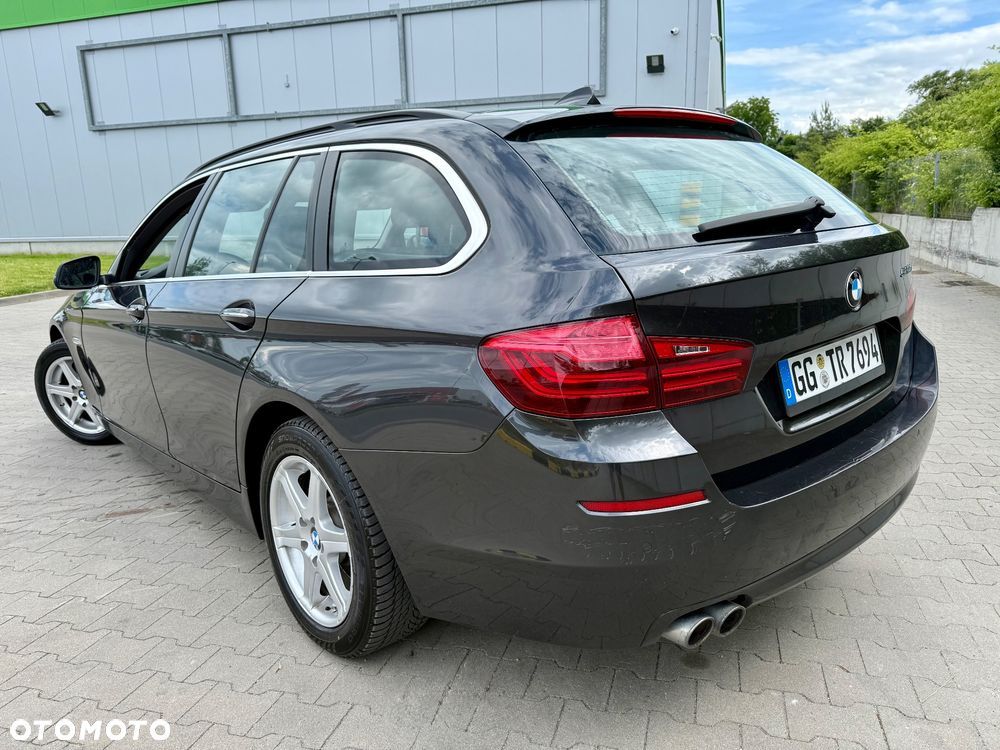 BMW Seria 5 520d Sport-Aut - 4