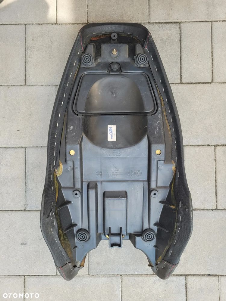Kanapa, fotel, siedzenie Moto Guzzi Breva 750 - 16