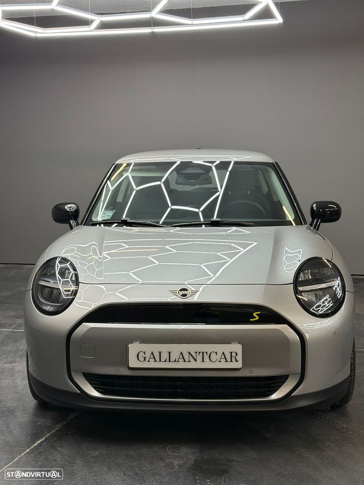 MINI 3 Portas Cooper SE Classic - 2