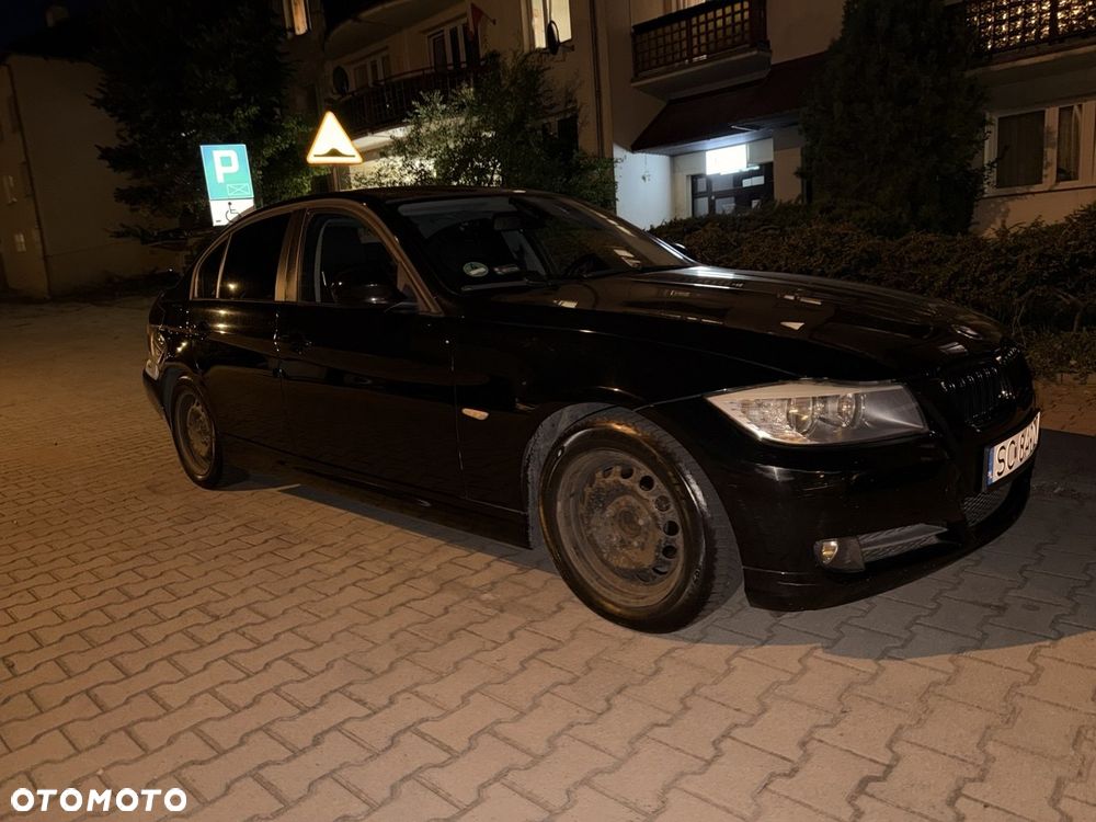 BMW Seria 3 318i - 6