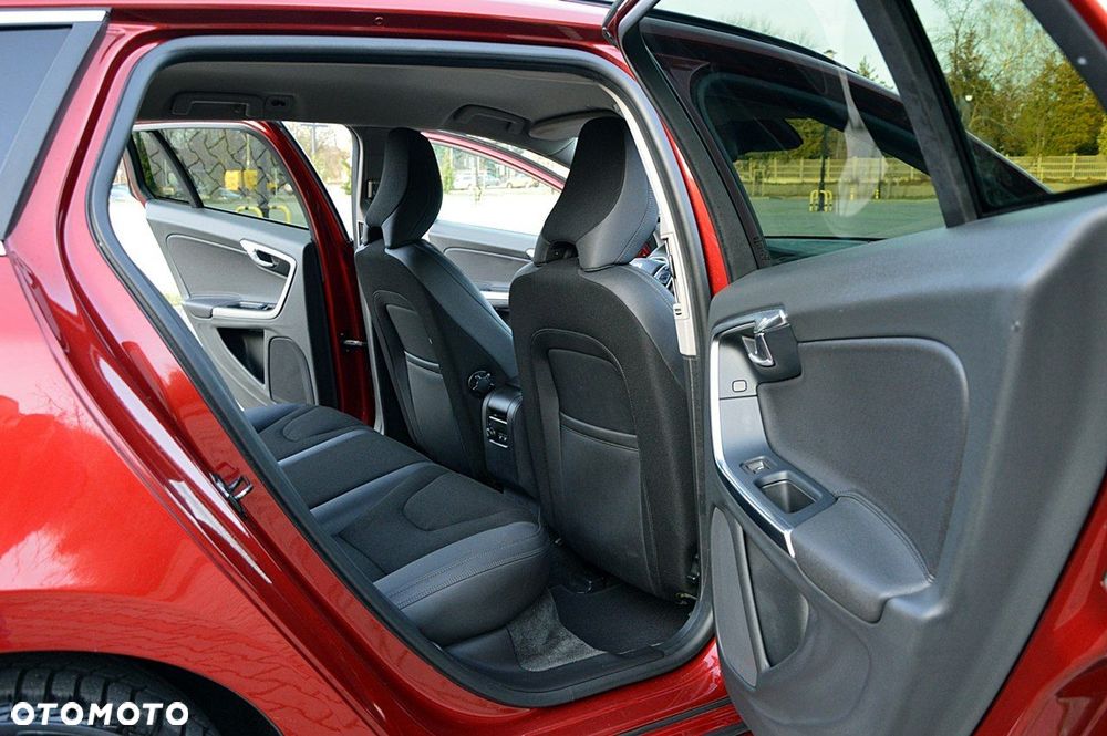 Volvo V60 - 22