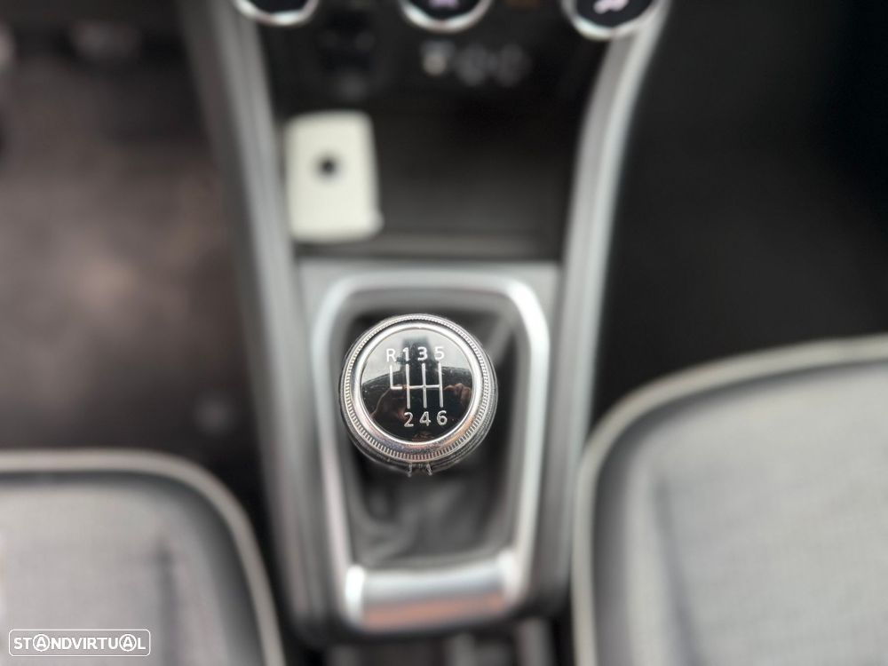 Renault Captur 1.5 dCi Exclusive - 22