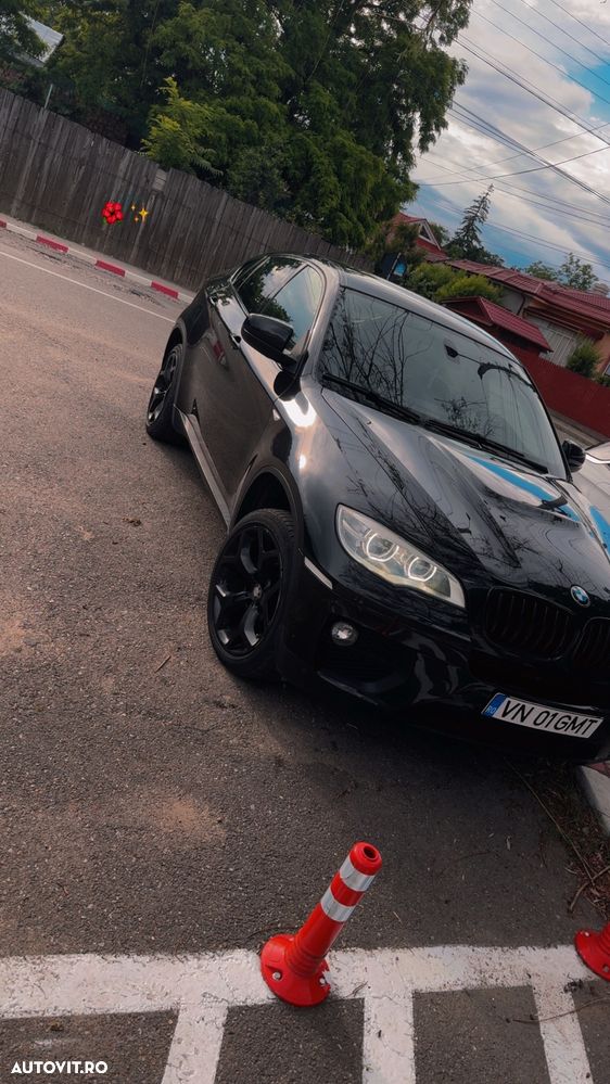 BMW X6 xDrive30d - 11