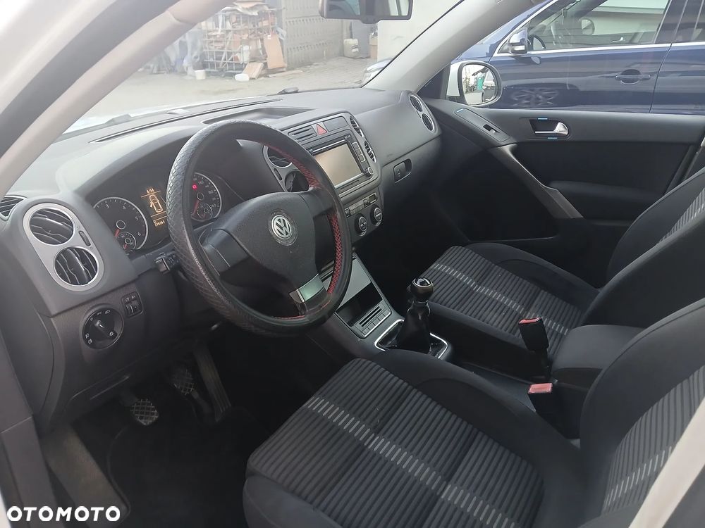 Volkswagen Tiguan 2.0 TDI DPF Trend & Fun - 16