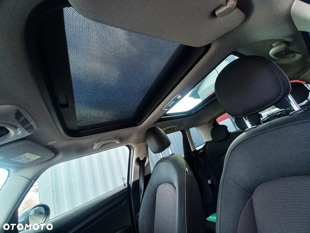 MINI Cooper D Seven - 16