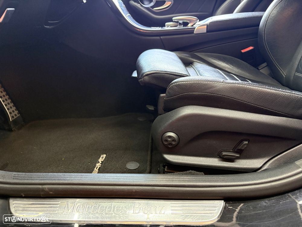 Mercedes-Benz C 220 d 9G-TRONIC AMG Line - 33
