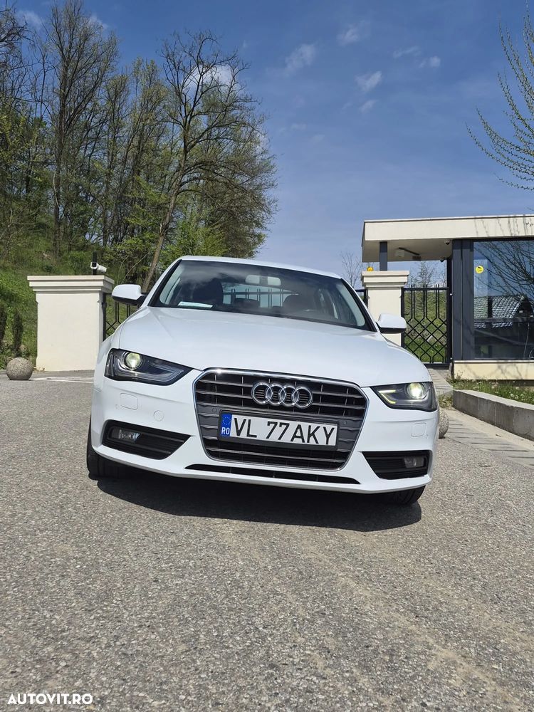 Audi A4 2.0 TDI DPF clean multitronic Attraction - 2