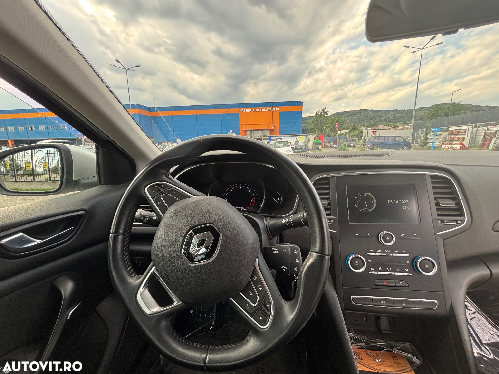 Renault Megane BLUE dCi Business - 12