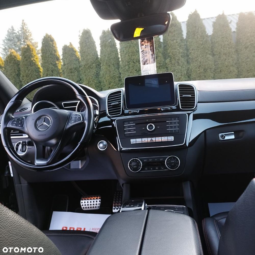 Mercedes-Benz GLE AMG 43 4-Matic - 28