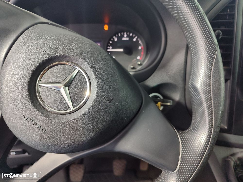 Mercedes-Benz Vito 110 CDi/32 - 21