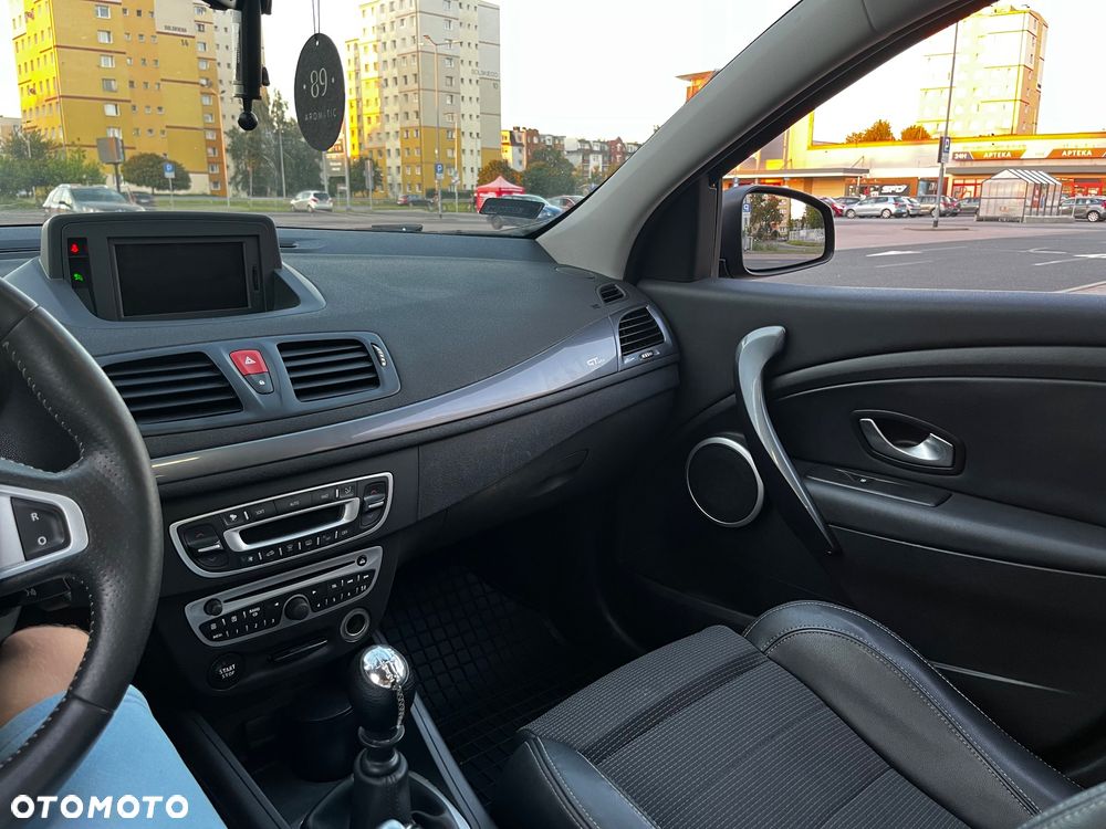 Renault Megane 1.9 dCi Dynamique Euro5 - 26