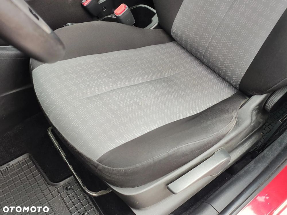 Kia Venga 1.6 M - 20