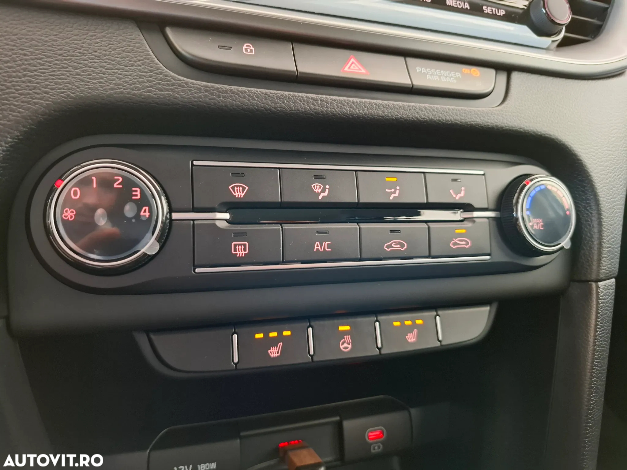 Kia Ceed 1.5 T-GDI 6MT Best - 29
