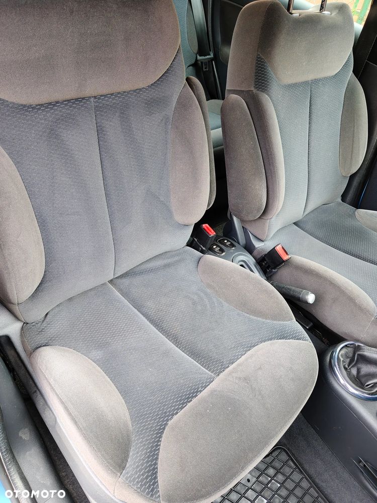 Citroën C3 1.6 HDi FAP Exclusive - 10