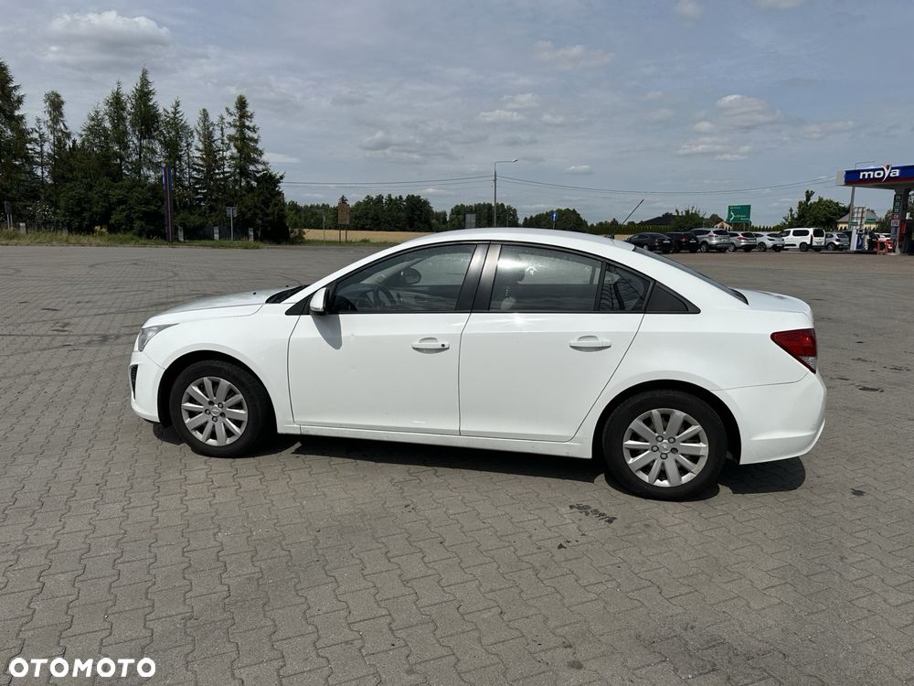 Chevrolet Cruze - 4