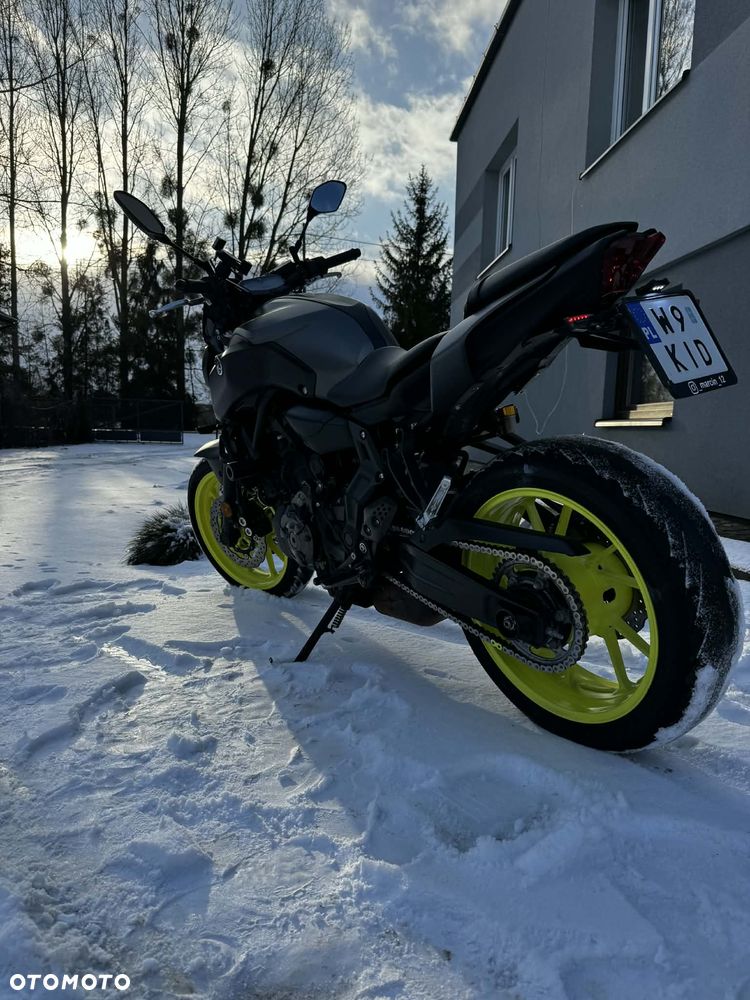 Yamaha MT - 37