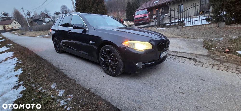 BMW Seria 5 530d xDrive Luxury Line - 11