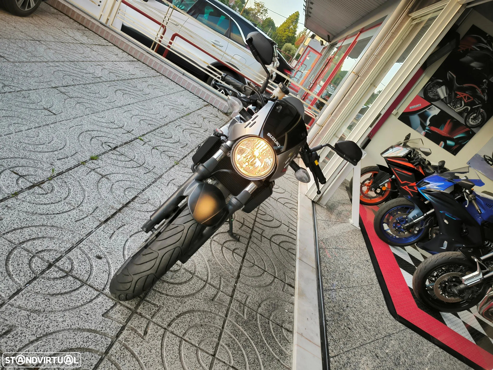 Suzuki SV 650 XA - 12