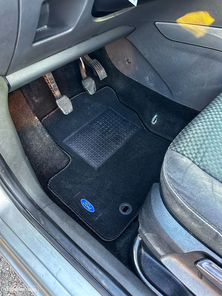 Ford C-Max 1.6 TDCi Titanium - 11