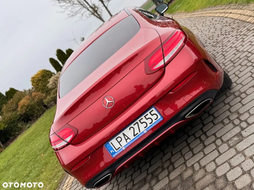 Mercedes-Benz Klasa C 200 4-Matic 9G-Tronic - 4