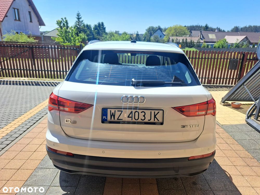 Audi Q3 35 TFSI S tronic - 4