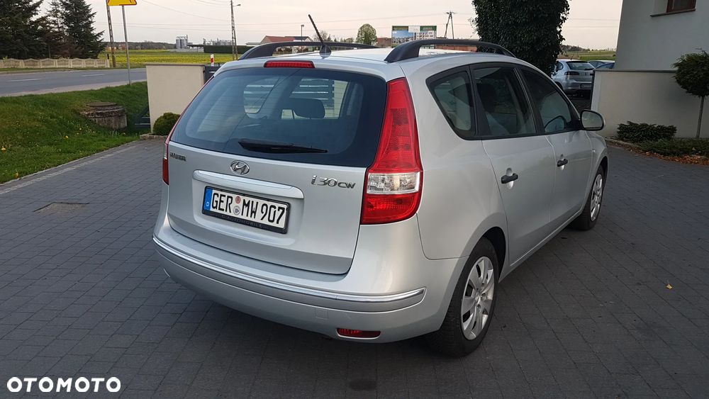 Hyundai i30 1.4 Blue Classic - 3