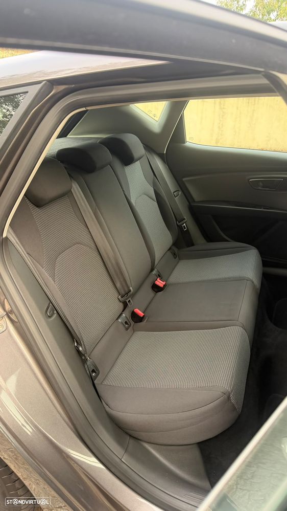 SEAT Leon 1.6 TDI Style S/S - 10