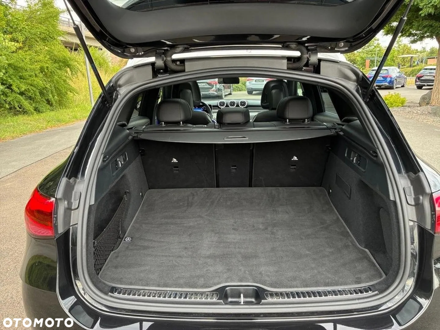 Mercedes-Benz GLC 200 4Matic 9G-TRONIC AMG Line Advanced - 8