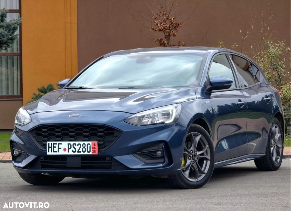 Ford Focus 1.0 EcoBoost Hybrid ST-LINE DESIGN - 2