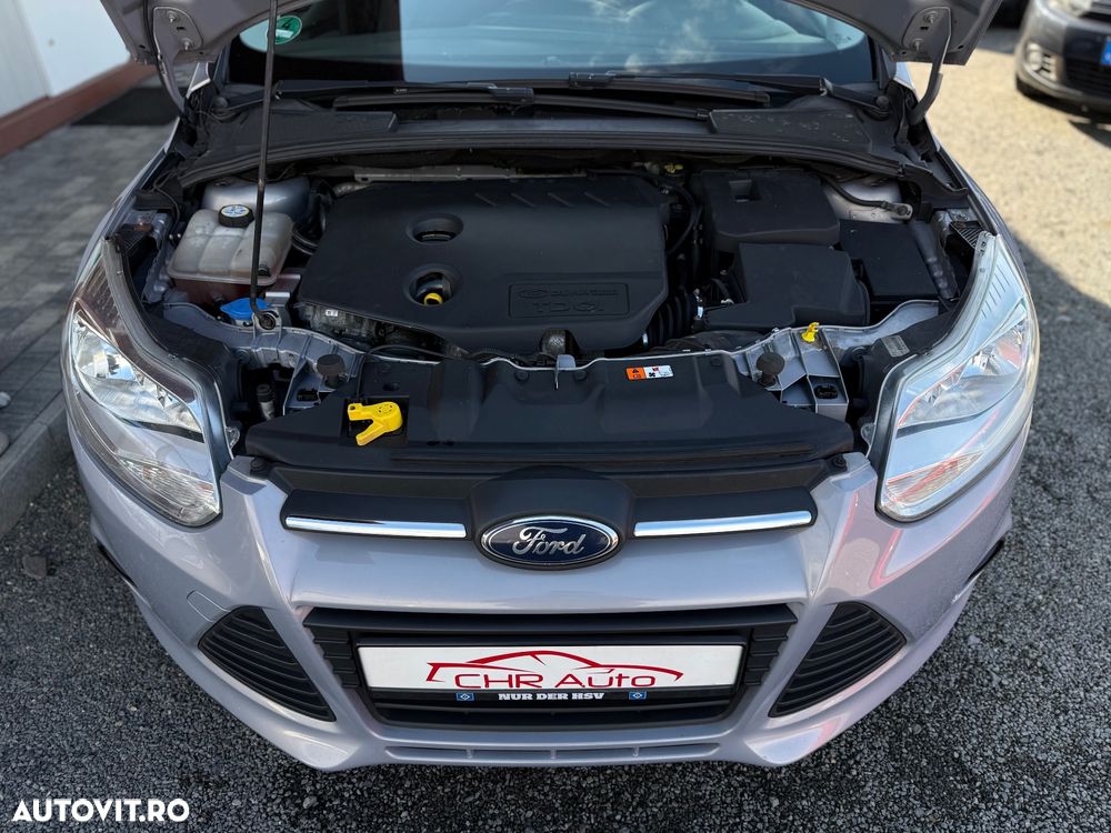 Ford Focus 1.6 TDCI DPF Trend - 11