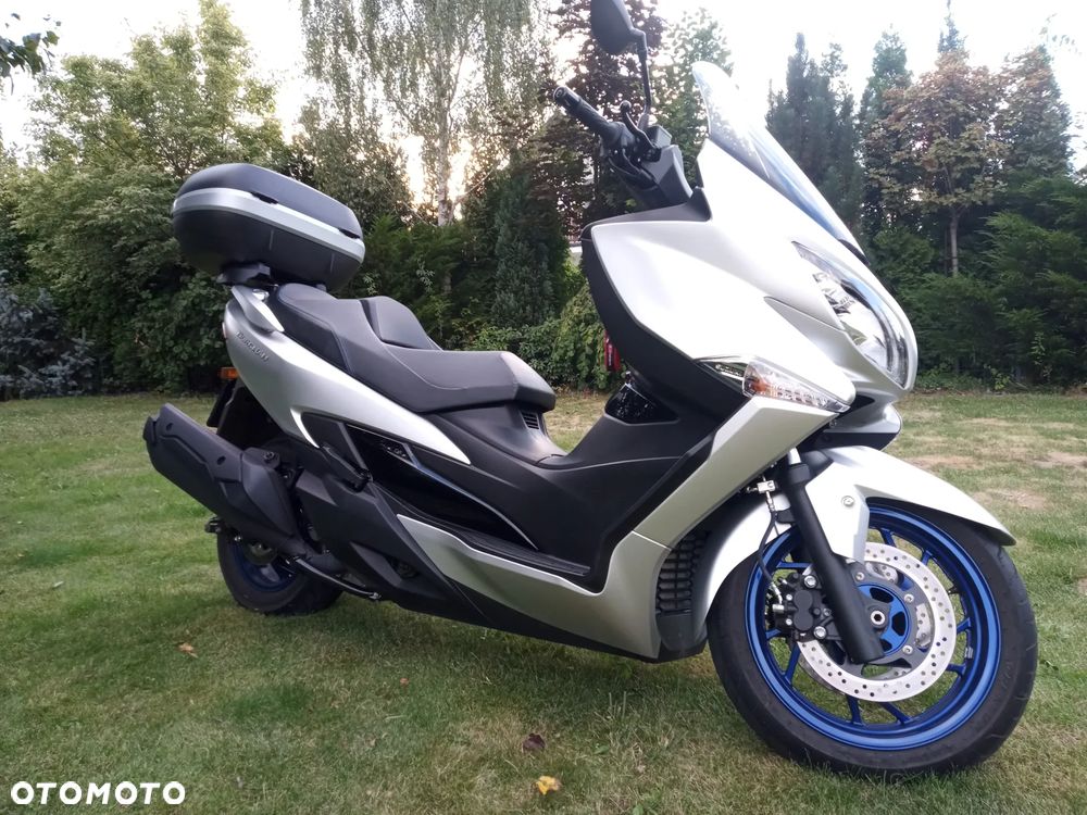 Suzuki Burgman - 2