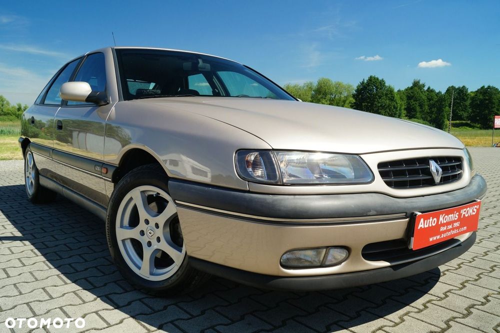 Renault Safrane - 3