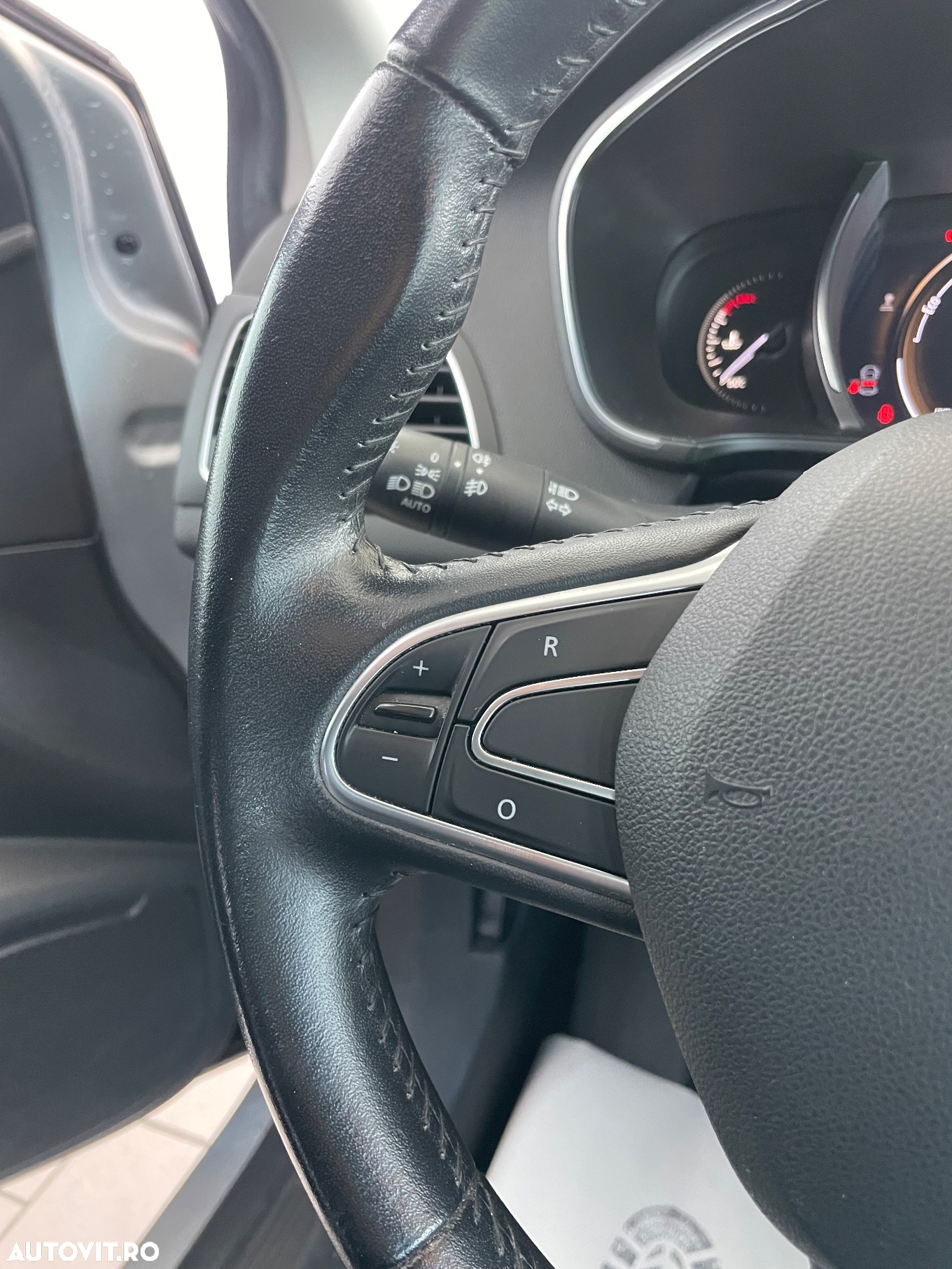 Renault Megane ENERGY dCi 110 ECO2 EXPERIENCE - 15