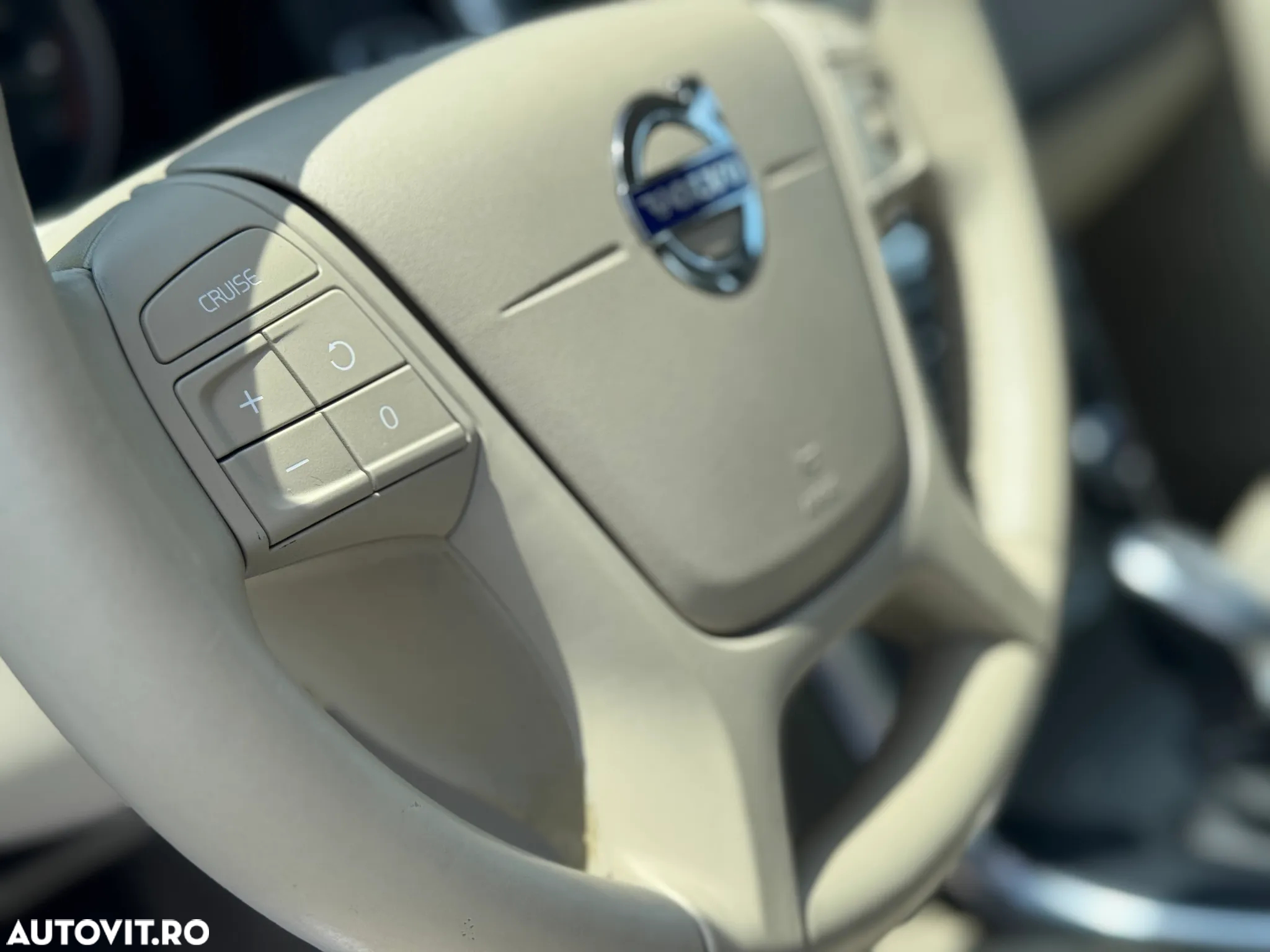 Volvo XC 60 D3 Geartronic Kinetic - 17