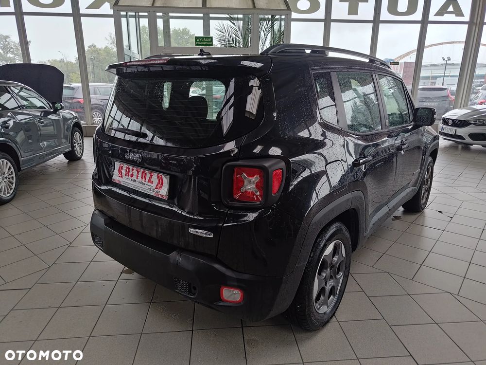 Jeep Renegade 1.6 E-TorQ Longitude FWD - 3