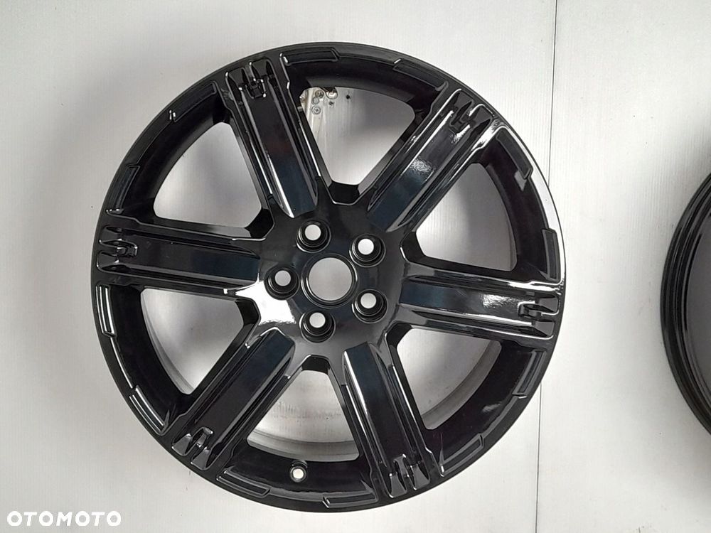 Felgi aluminiowe Land Rover 8.0 x 19 5x108 ET 45 - 3