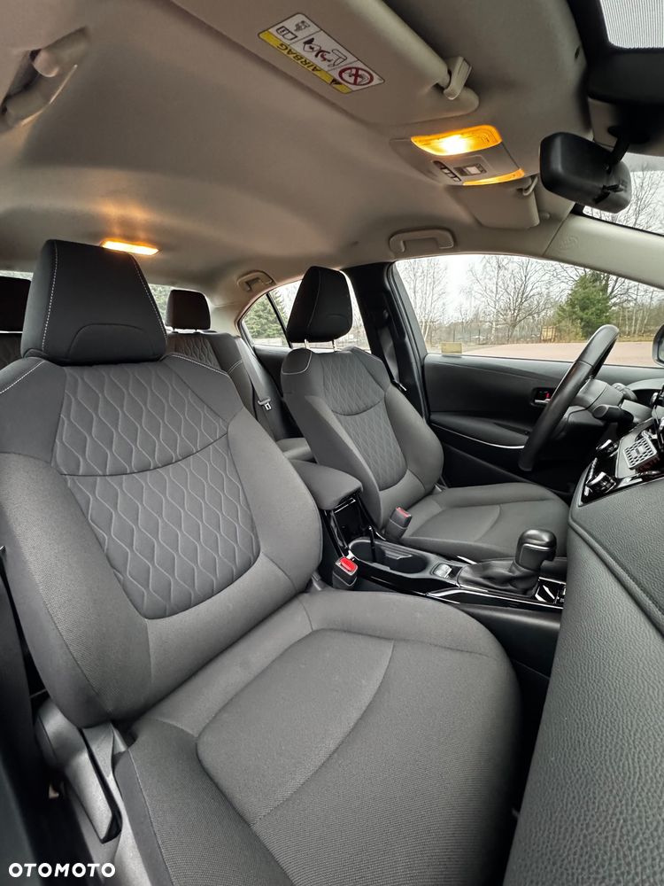 Toyota Corolla 1.8 Hybrid Comfort - 11