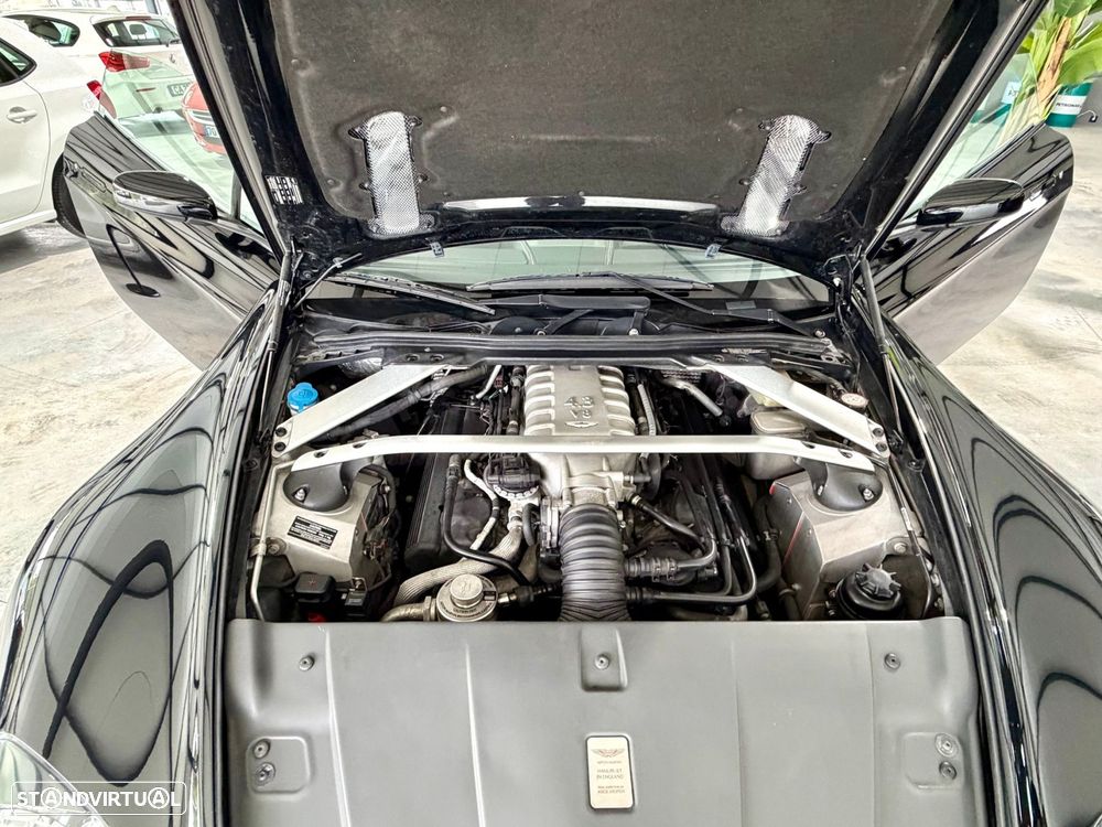 Aston Martin Vantage Coupe V8 Sportshift - 13