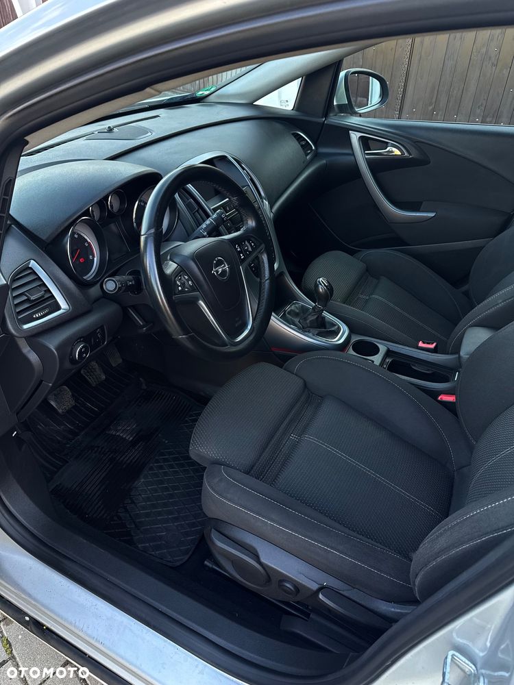 Opel Astra - 11