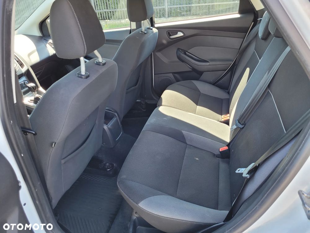 Ford Focus - 16