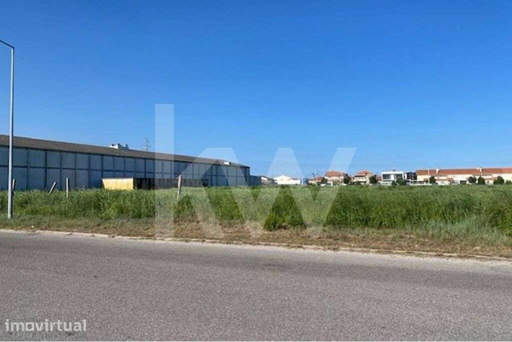 Terreno urbano para construção situado na Avenida dos Bacalhoeiros, Ga - Grande imagem: 5/10