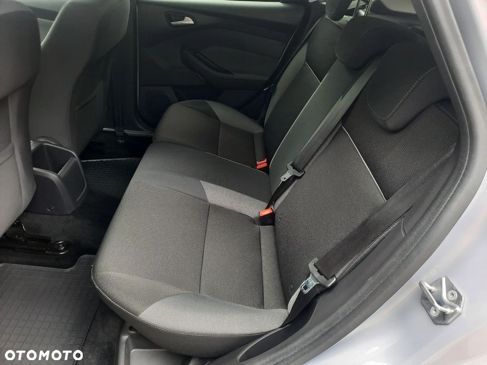 Ford Focus 1.6 TDCi Edition - 16