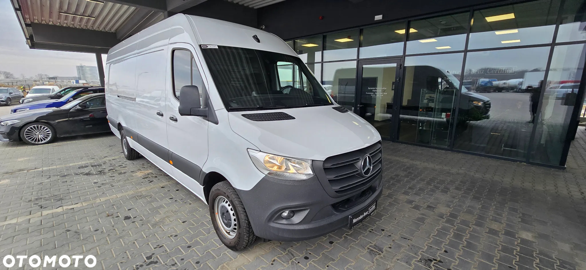 Mercedes-Benz Sprinter - 8