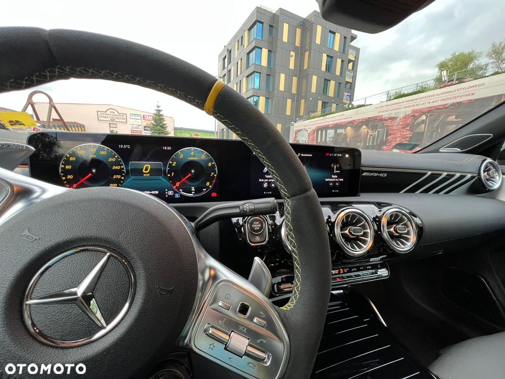 Mercedes-Benz CLA AMG 45 S 4-Matic 8G-DCT - 5