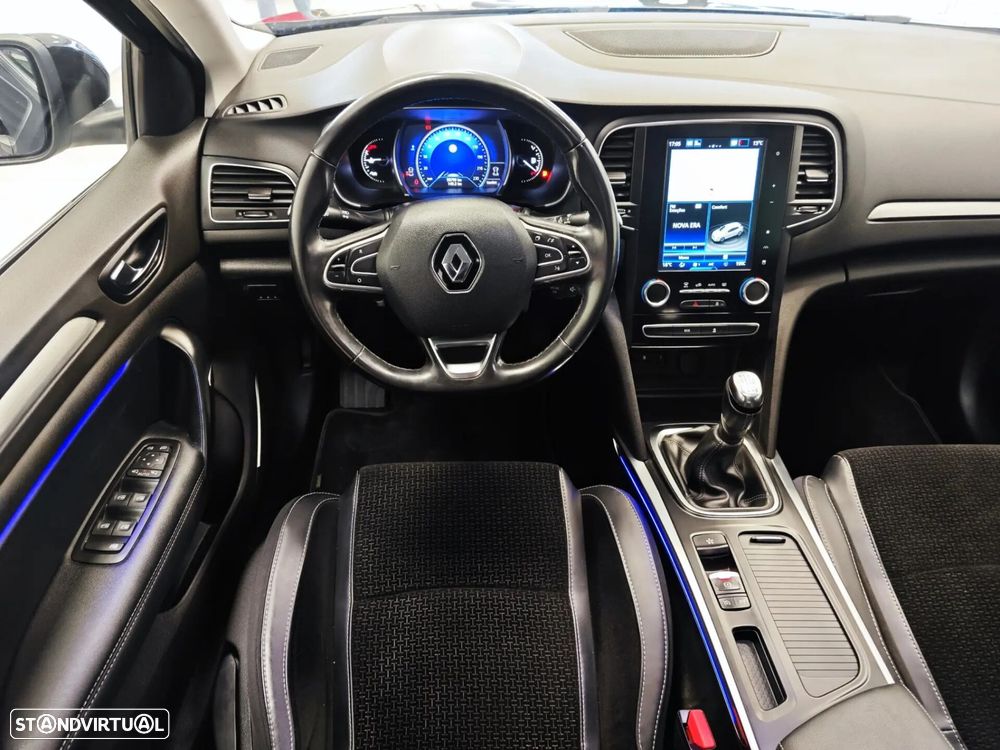 Renault Mégane ENERGY TCe 130 INTENS - 4